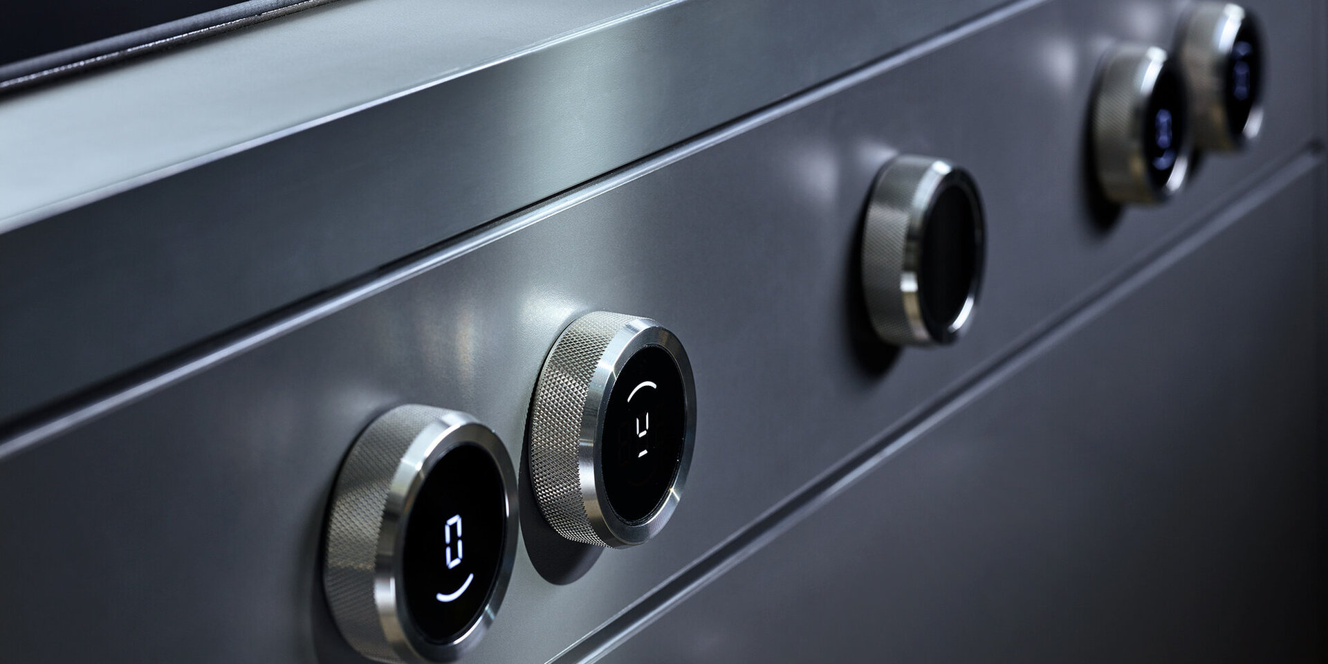 Mechanischer Drehknebel zur direkten Steuerung von Gas- oder Induktionskochzonen